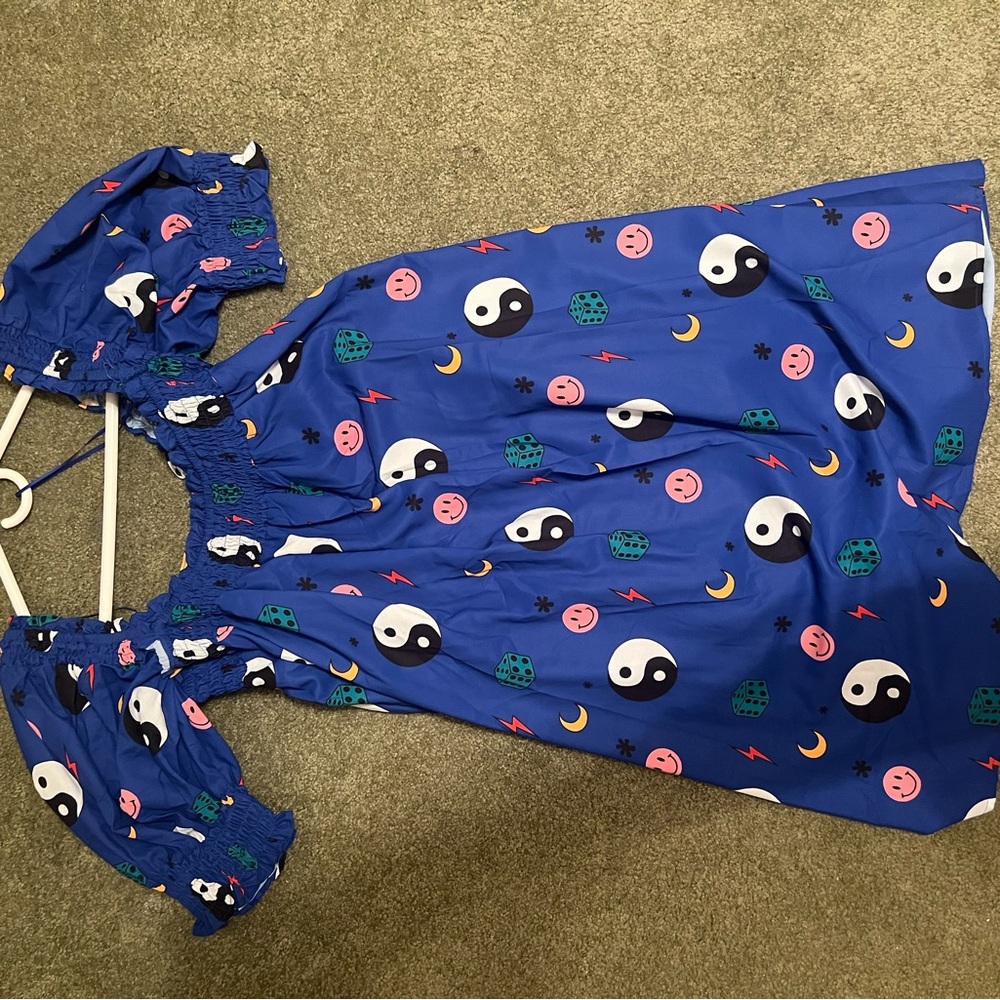 Dressed in LALA Royal Blue Puff-Sleeve Yin Yang & Smiley Mini Dress - Picture 2 of 3